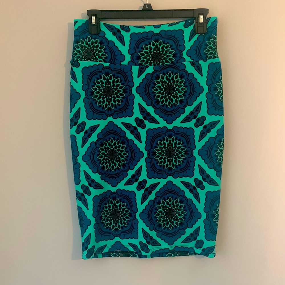 LuLaRoe Cassie Skirt